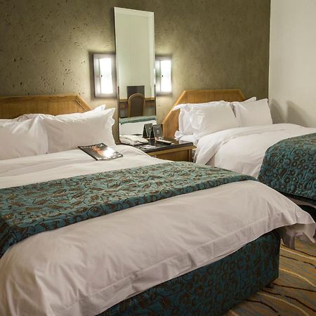 The Centurion Hotel Екстер'єр фото