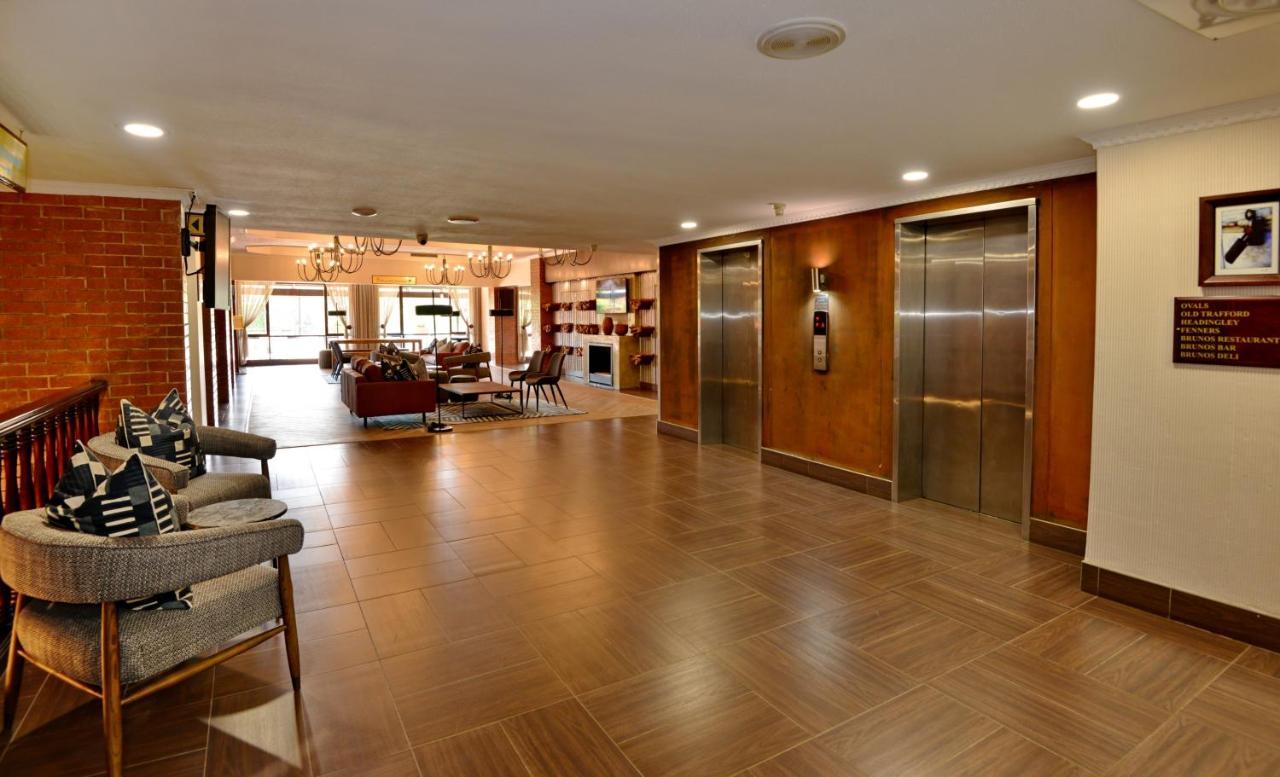 The Centurion Hotel Екстер'єр фото