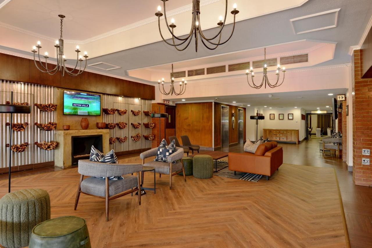 The Centurion Hotel Екстер'єр фото