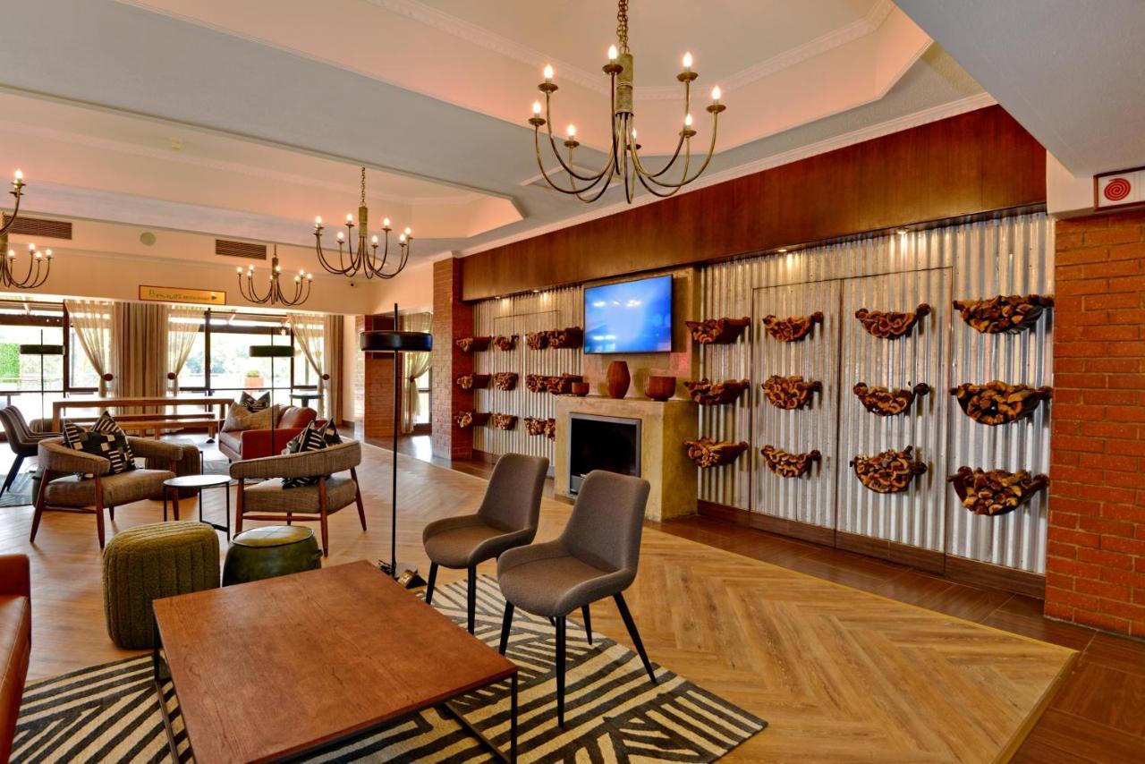 The Centurion Hotel Екстер'єр фото
