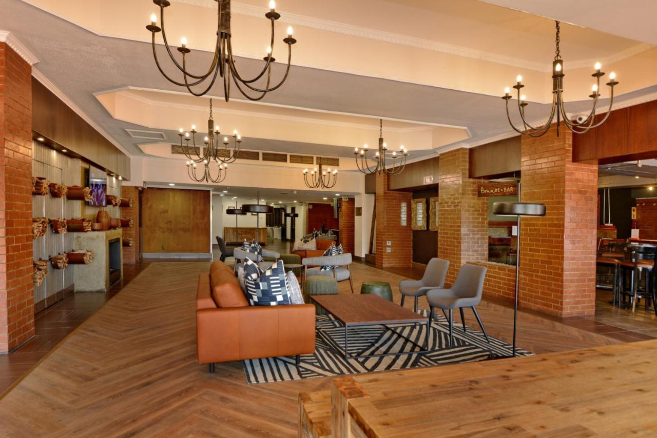 The Centurion Hotel Екстер'єр фото