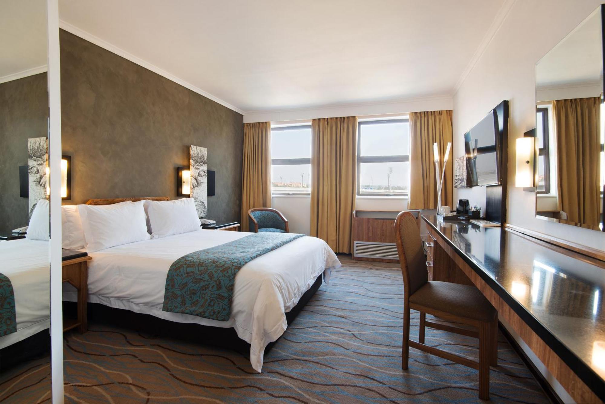 The Centurion Hotel Екстер'єр фото