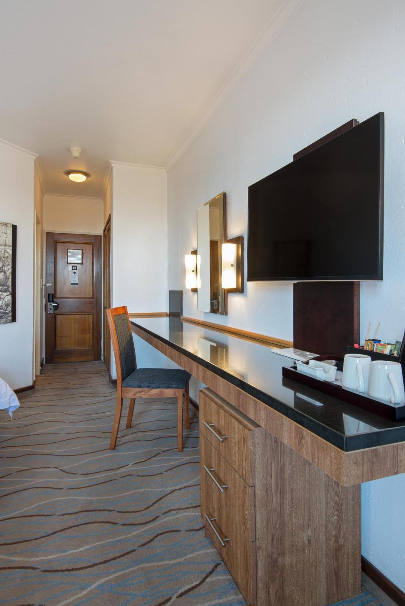 The Centurion Hotel Екстер'єр фото